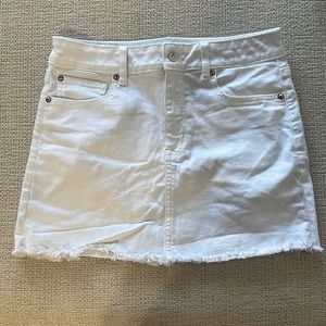 White rise mini skirt
